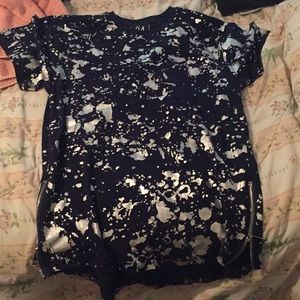 Men’s shirt ( medium )